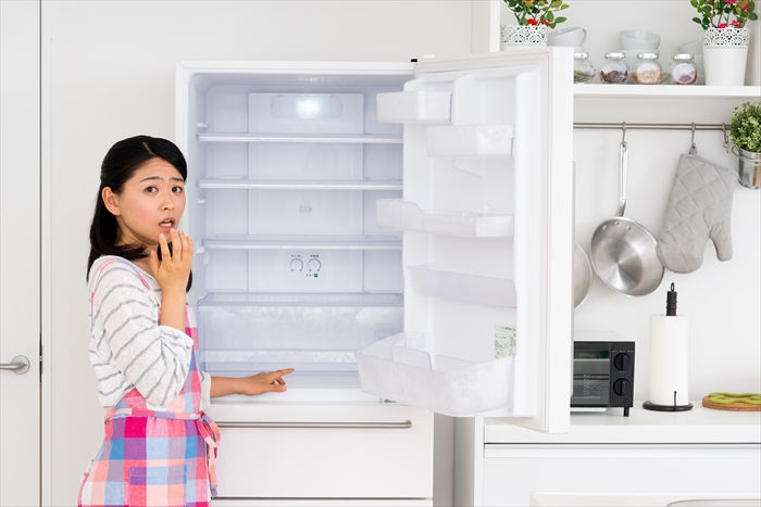冷蔵庫が故障した 冷蔵庫のトラブルtop5とその対処法 カデンのエトウ